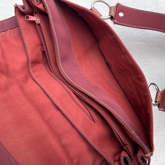 Franco Sarto Red Leather Embossed Brown Trim Shoulder Bag Dual Straps Buckle - Picture 10 of 16